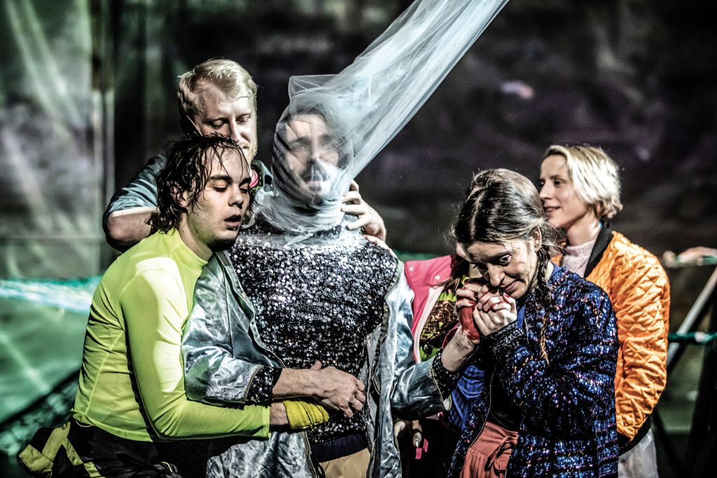 Wracać wciąż do domu | © Natalia Kabanow